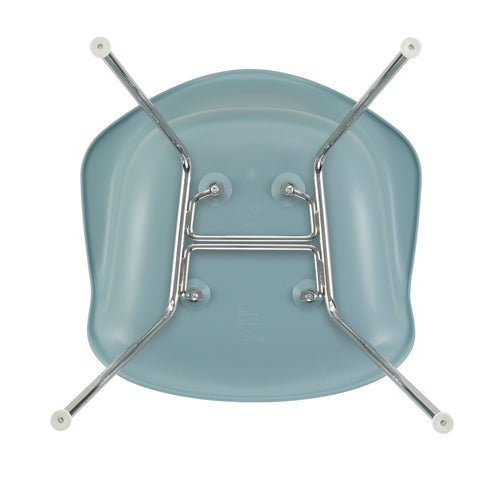 Cadeira de Braços em Plástico Eames DAX / Base Cromada